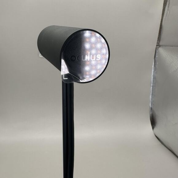 Genuine Oculus Rift Sensor USB IR Tracking Camera for PC VR 3P-A 340-03113-02 - Picture 9 of 10